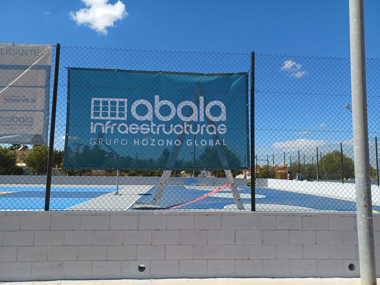 Abala finaliza las pistas azules que consolidan a Torrevieja como referente en la oferta de instalaciones deportivas al aire libre