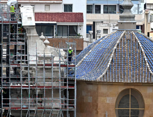 La parte trasera de la fachada de la Catedral de Murcia ya está completamente restaurada
