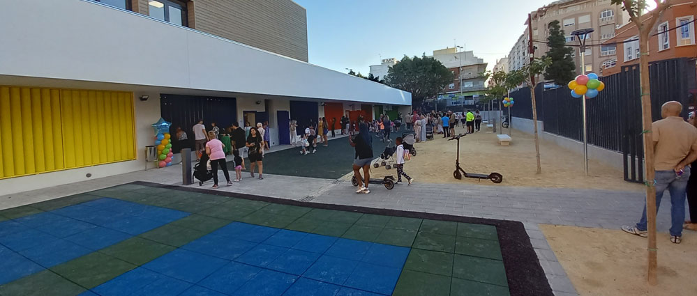 Los escolares del nuevo CEIP de Torrevieja comienzan hoy las clases en su nuevo centro