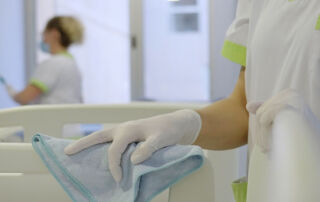 Orthem renueva el servicio de limpieza del Área VI de Salud de la Región de Murcia