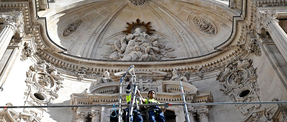 Orthem culmina la restauración del imafronte de la Catedral de Murcia