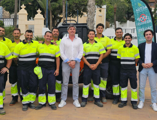 Actúa refuerza el servicio de limpieza de playas en Villajoyosa durante la temporada estival