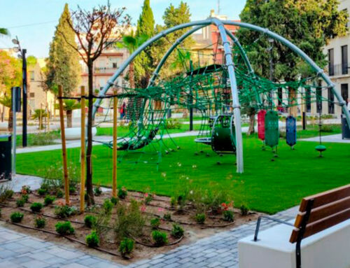 La Plaza de Las Malvas de Villena se abre al público como refugio climático y espacio cultural