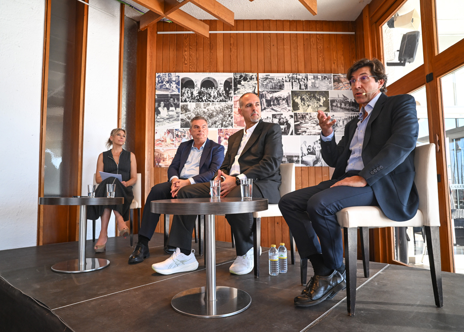 El I Foro ‘Avanzando Vega Baja’ aborda los retos del territorio desde una visión compartida entre instituciones, empresa y sociedad civil El I Foro ‘Avanzando Vega Baja’ aborda los retos del territorio desde una visión compartida entre instituciones, empresa y sociedad civil