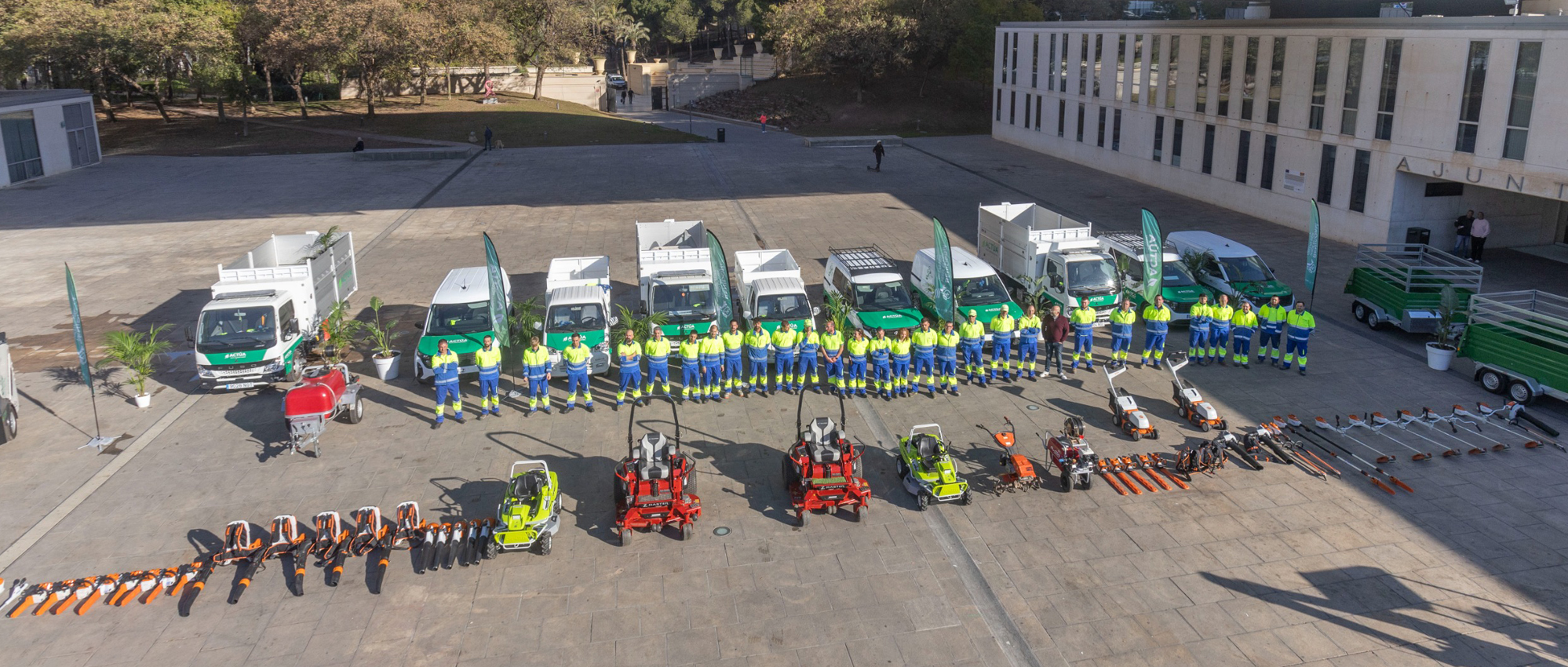Benidorm presenta un nuevo servicio de jardinería más moderno, sostenible y adaptado al futuro