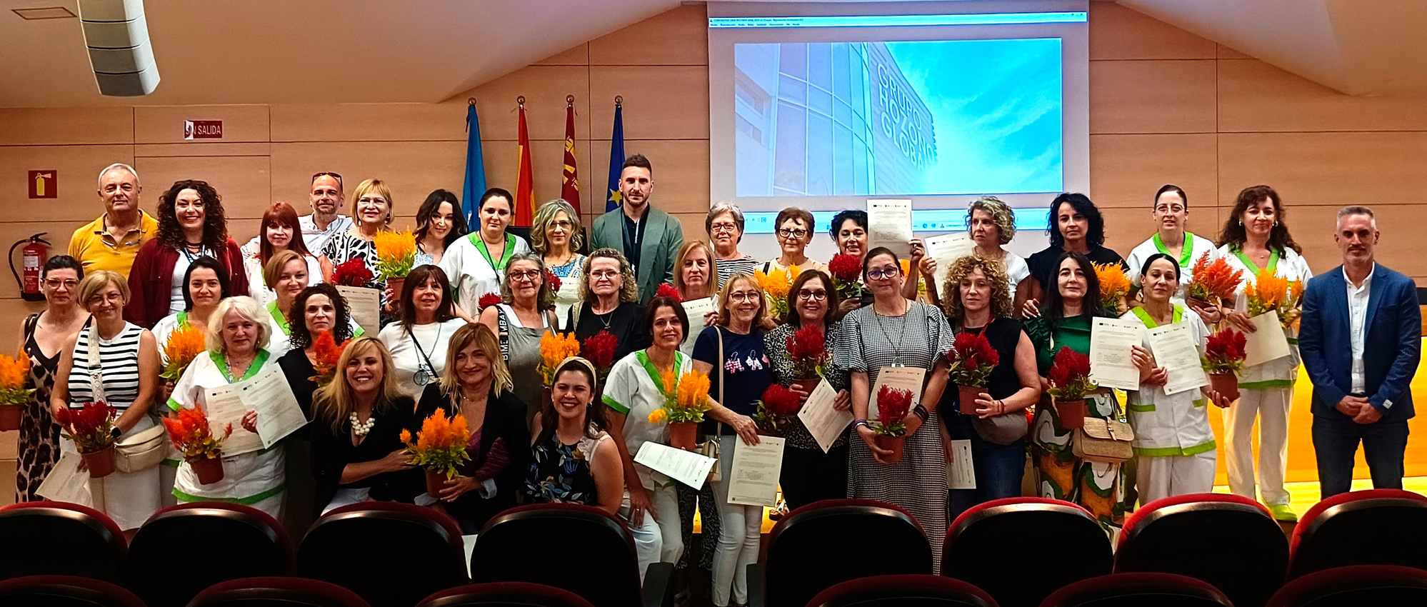 Hozono Global consigue 447 certificaciones PREAR para profesionales del área de limpieza