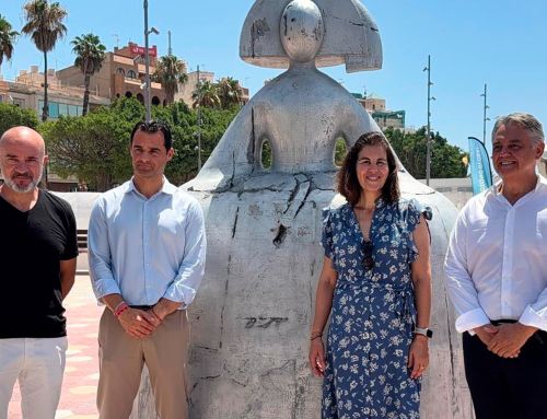 El arte sale al encuentro: la obra de Manolo Valdés llega al puerto de Torrevieja