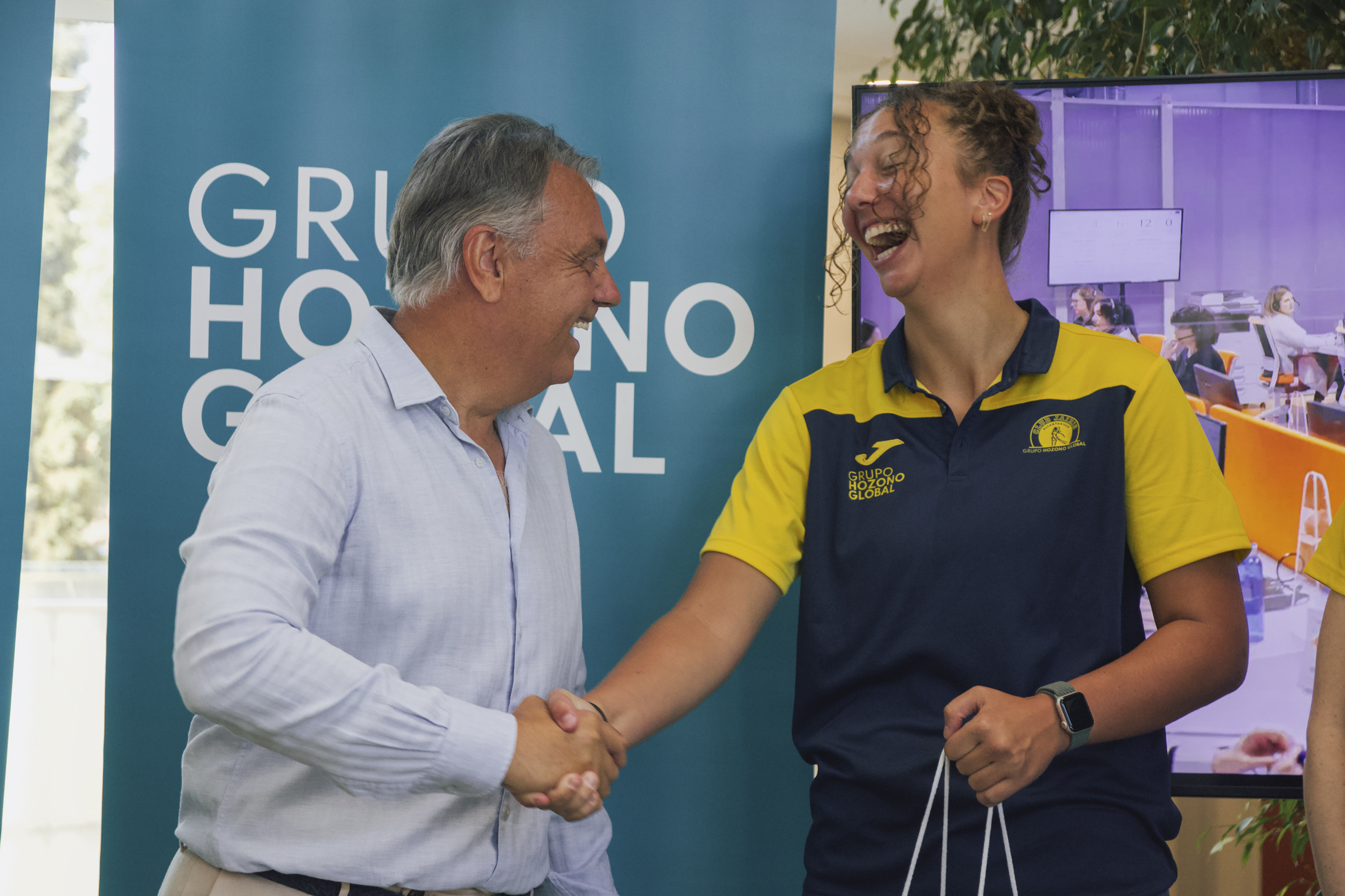 Jordan Hobbs, presentada oficialmente como nueva jugadora del Hozono Global Jairis Jordan Hobbs, presentada oficialmente como nueva jugadora del Hozono Global Jairis
