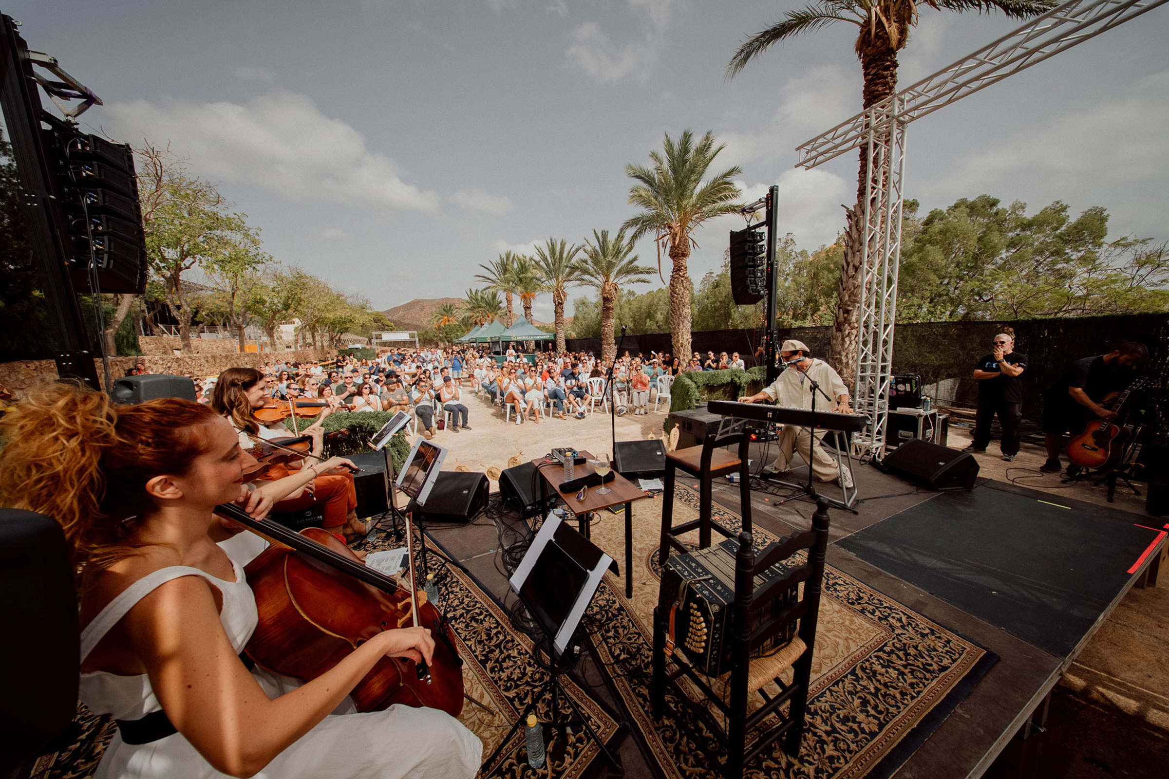Otoño y Sal reúne música y conciencia ambiental en el corazón de Cabo de Gata Otoño y Sal reúne música y conciencia ambiental en el corazón de Cabo de Gata